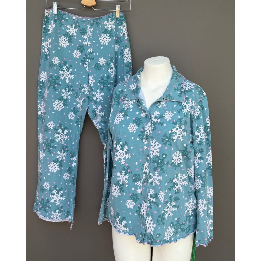 Life is Good Pajama Set Large Teal Snowflake Button Front Lettuce Trim Sleepwear